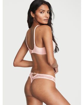 Panty Thong Con Encaje Rosado