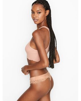 Panty Thong con Detalle de Micro Encaje